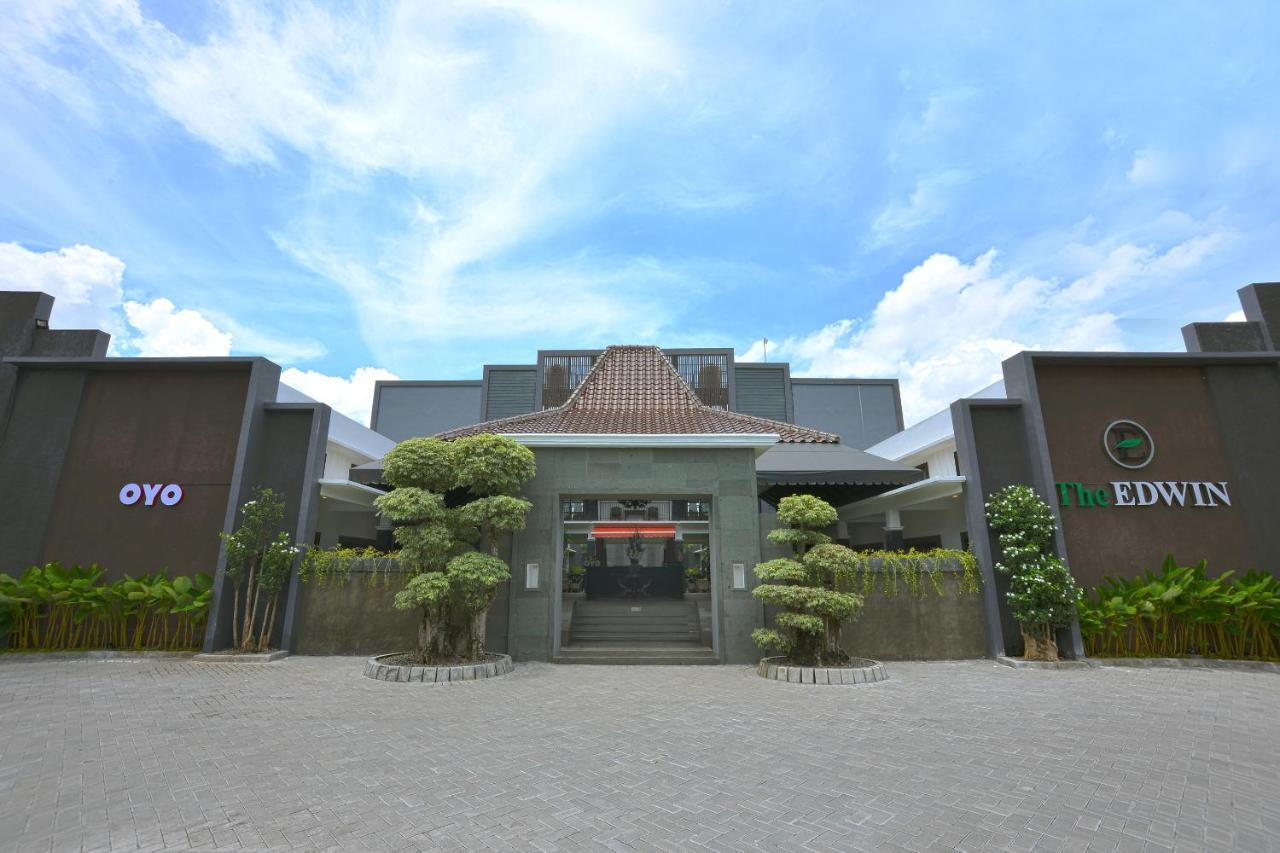 The Edwin Syariah 2* Ngabean