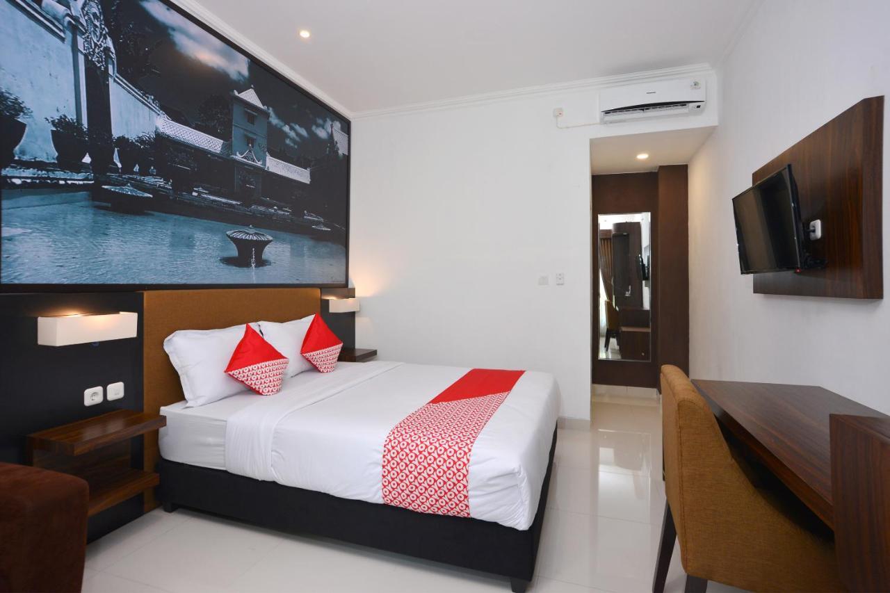 The Edwin Syariah Hotel